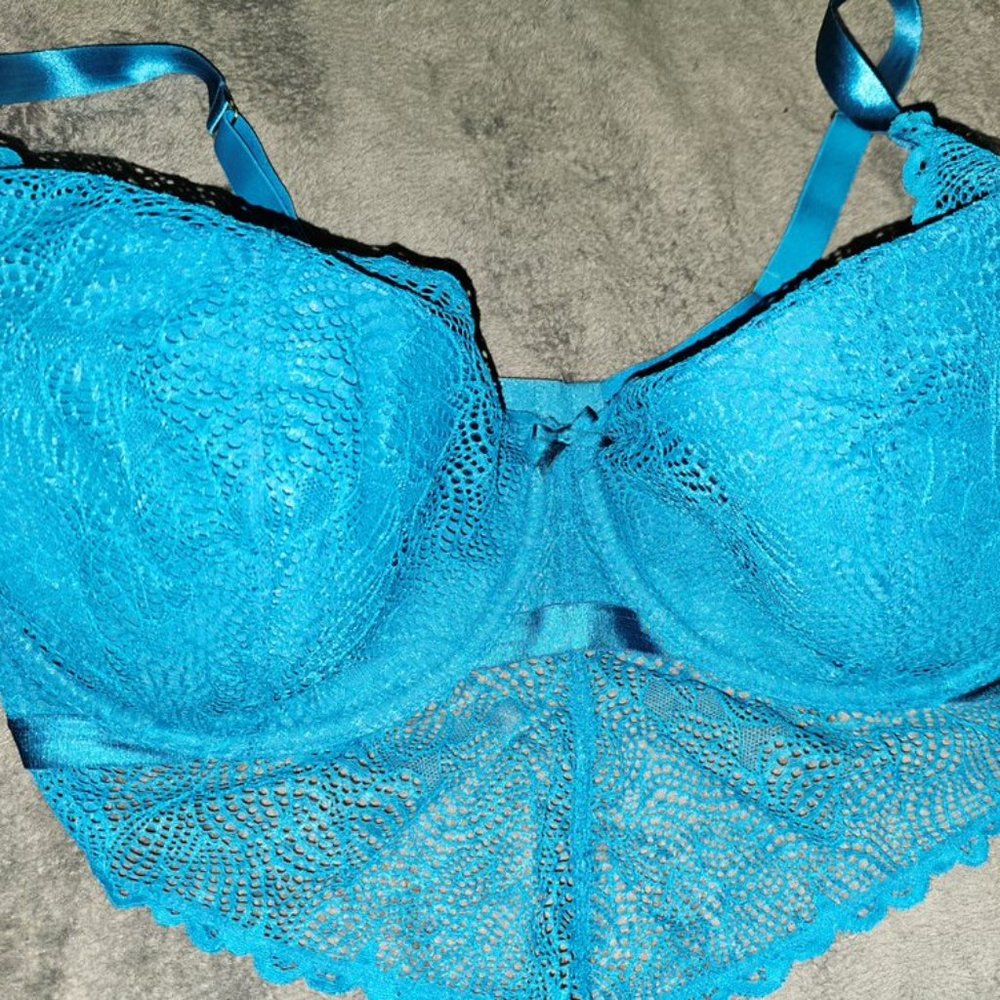 Cacique, French balconette bra, aqua with lace coverage cups 40H